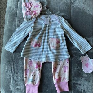 3 piece out fit for infant girl